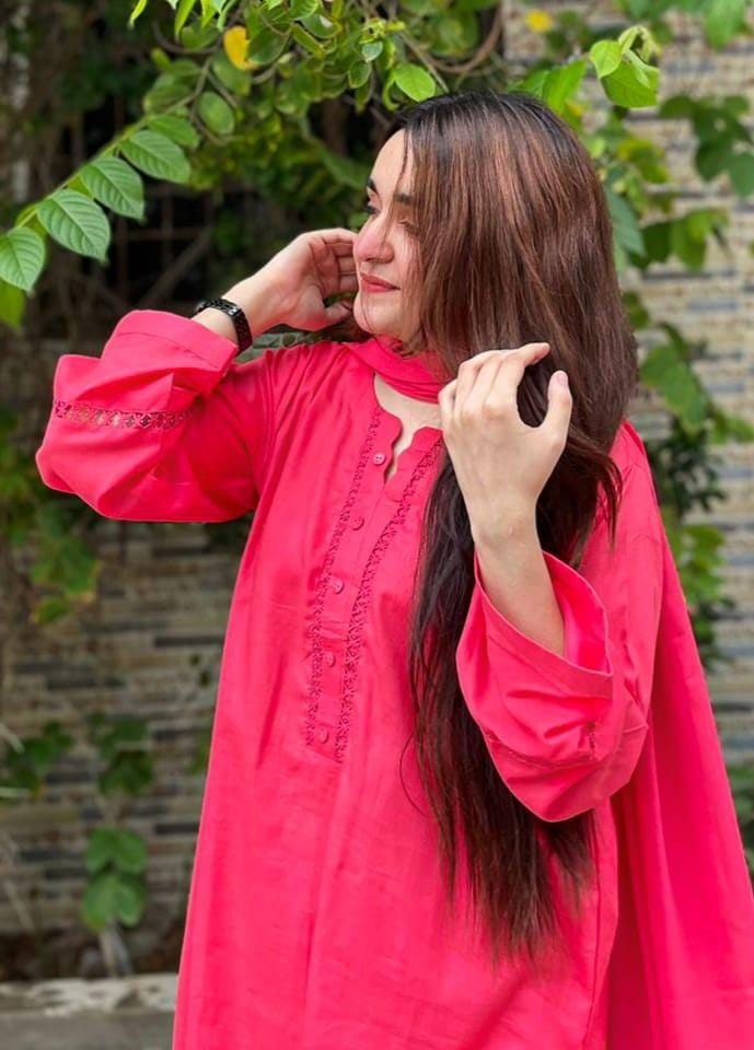 Monochrome solid Elegant by Cucucollection