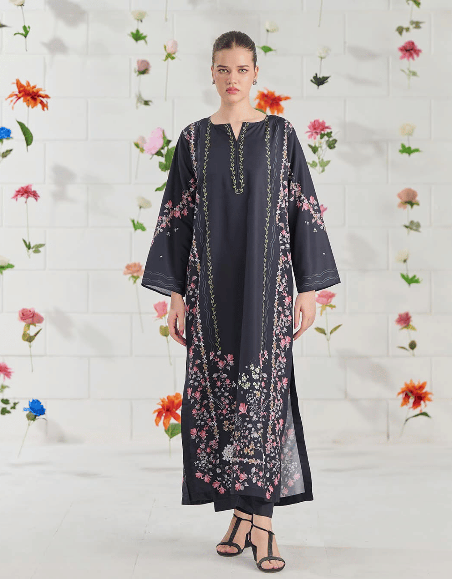 3PC Bana Dora Swiss Lawn – Summer Suit