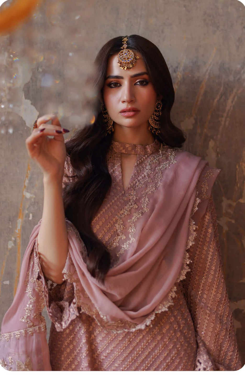 FABRIC
CHIFFON dress